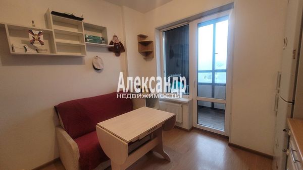 Продам однокомнатную (1-комн.) квартиру, Лётчика Лихолетова ул, 14к2, Санкт-Петербург г