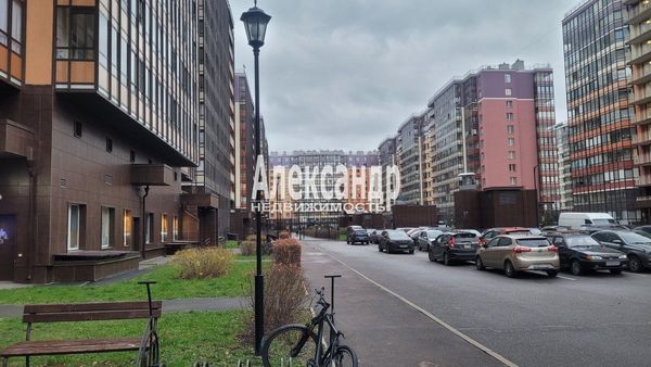 Продам однокомнатную (1-комн.) квартиру, Лётчика Лихолетова ул, 14к2, Санкт-Петербург г