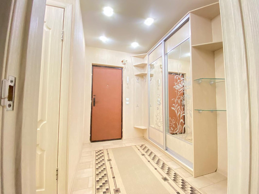 Продам двухкомнатную (2-комн.) квартиру, Красноармейская ул, 48б, Йошкар-Ола г