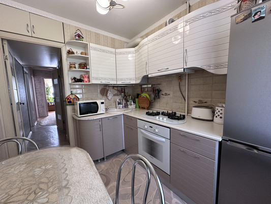 Продам трехкомнатную (3-комн.) квартиру, 50 лет Комсомола ул, 4, Переславль-Залесский г