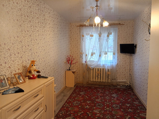 Продам двухкомнатную (2-комн.) квартиру, 1, Большая Вруда д