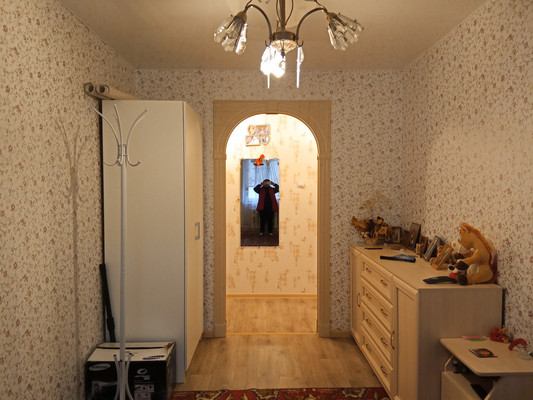 Продам двухкомнатную (2-комн.) квартиру, 1, Большая Вруда д