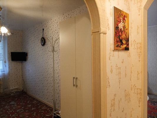 Продам двухкомнатную (2-комн.) квартиру, 1, Большая Вруда д