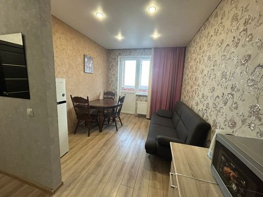 Сдам однокомнатную (1-комн.) квартиру, им. Ивана Беличенко ул, 89, Краснодар г