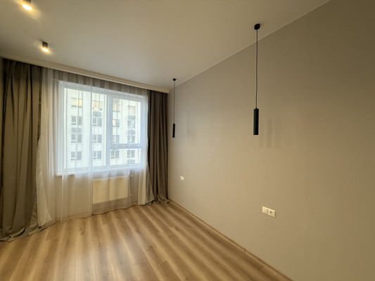 Продам однокомнатную (1-комн.) квартиру, Александра Суворова пр-кт, 97, Симферополь г