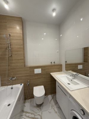 Продам однокомнатную (1-комн.) квартиру, Александра Суворова пр-кт, 97, Симферополь г