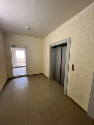 Продам двухкомнатную (2-комн.) квартиру, Ленина пр-кт, 95кг, Новороссийск г