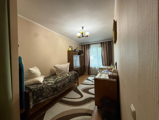 Продам двухкомнатную (2-комн.) квартиру, Строительная ул, 19, Видное г