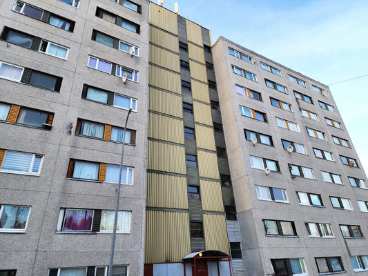 Продам комнату в 13-комн. квартире, Горняков пр-кт, 2кГ, Костомукша г