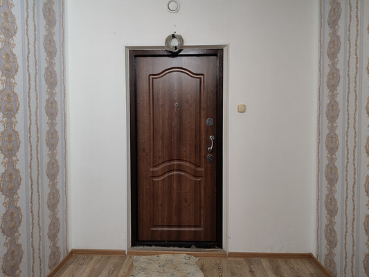 Продам комнату в 13-комн. квартире, Горняков пр-кт, 2кГ, Костомукша г