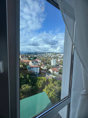 Продам двухкомнатную (2-комн.) квартиру, Виноградная ул, 116А, Беранда с