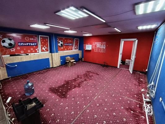 Сдам коммерческое помещение 53 м2, Залесская ул, 105, Симферополь г