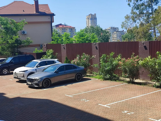 Продам трехкомнатную (3-комн.) квартиру, Виноградная ул, 55/1, Беранда с