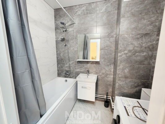 Сдам однокомнатную (1-комн.) квартиру, Уральская ул, 25 1, Санкт-Петербург г