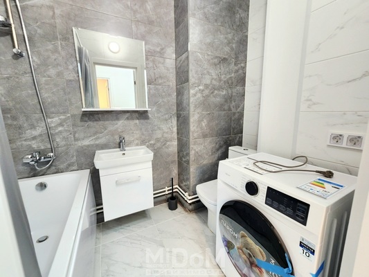 Сдам однокомнатную (1-комн.) квартиру, Уральская ул, 25 1, Санкт-Петербург г