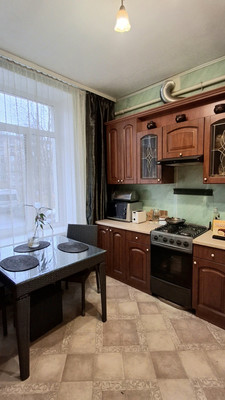 Продам двухкомнатную (2-комн.) квартиру, Решетникова ул, 9, Санкт-Петербург г