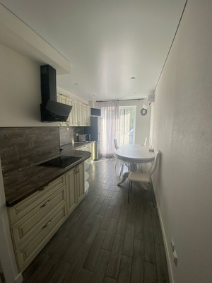 Сдам трехкомнатную (3-комн.) квартиру, Туапсинская (Центральный р-н) ул, 10, Сочи г