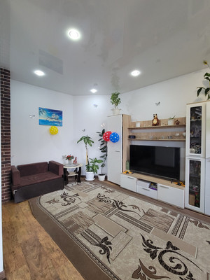 Продам трехкомнатную (3-комн.) квартиру, Учительская (Хостинский р-н) ул, 24г, Сочи г