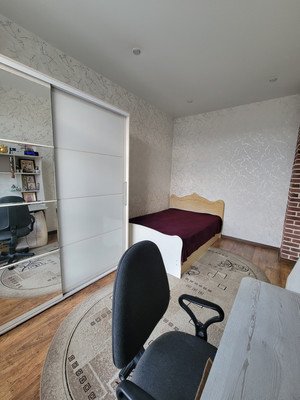 Продам трехкомнатную (3-комн.) квартиру, Учительская (Хостинский р-н) ул, 24г, Сочи г