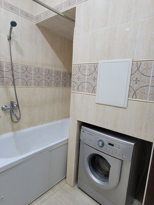 Продам трехкомнатную (3-комн.) квартиру, Учительская (Хостинский р-н) ул, 24г, Сочи г