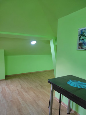 Продам трехкомнатную (3-комн.) квартиру, Учительская (Хостинский р-н) ул, 24г, Сочи г