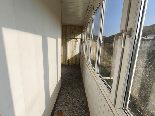 Продам двухкомнатную (2-комн.) квартиру, Школьная ул, 2А, Агой с