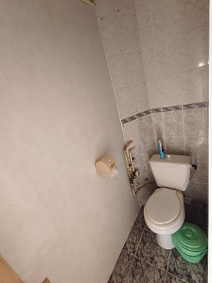 Продам двухкомнатную (2-комн.) квартиру, Школьная ул, 2А, Агой с