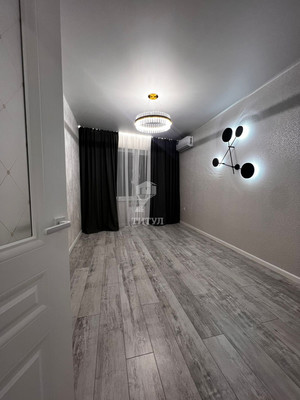 Продам двухкомнатную (2-комн.) квартиру, Жмайлова ул, 4к10, Ростов-на-Дону г