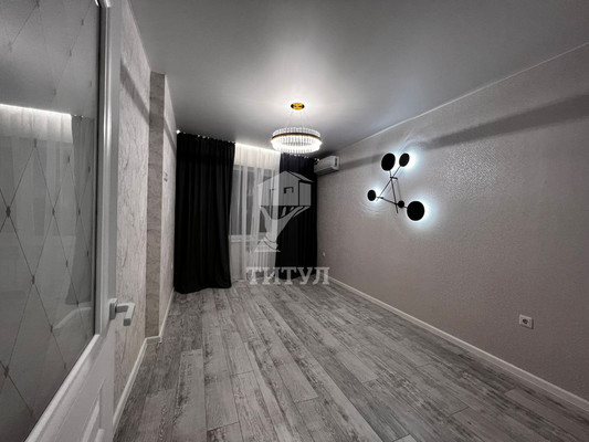 Продам двухкомнатную (2-комн.) квартиру, Жмайлова ул, 4к10, Ростов-на-Дону г