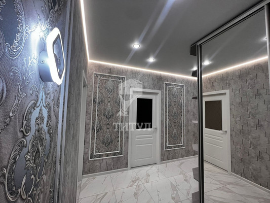 Продам двухкомнатную (2-комн.) квартиру, Жмайлова ул, 4к10, Ростов-на-Дону г