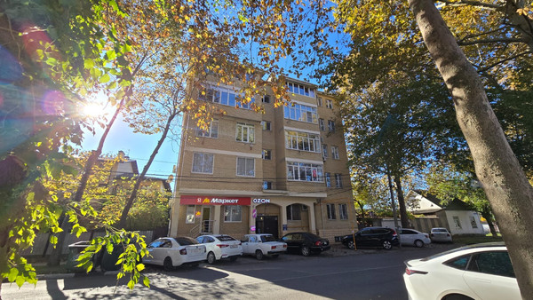 Продам двухкомнатную (2-комн.) квартиру, Гребенская ул, 58ка, Анапа г