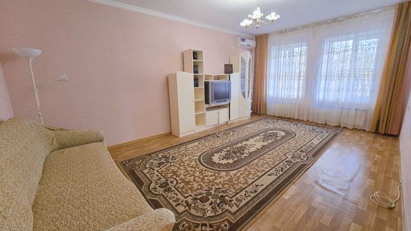 Продам двухкомнатную (2-комн.) квартиру, Гребенская ул, 58ка, Анапа г