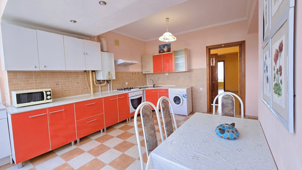 Продам двухкомнатную (2-комн.) квартиру, Гребенская ул, 58ка, Анапа г