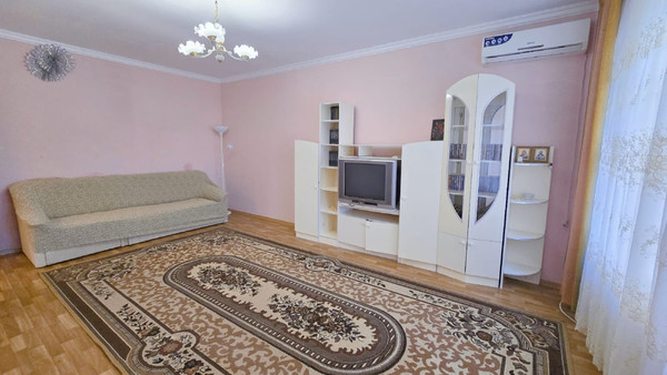 Продам двухкомнатную (2-комн.) квартиру, Гребенская ул, 58ка, Анапа г