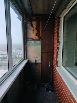 Продам комнату в 6-комн. квартире, Металлургов ул, 4, Колпино г