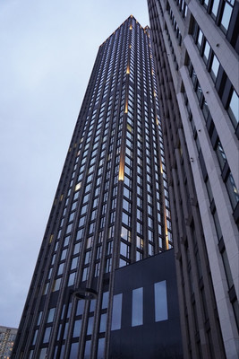 Продам трехкомнатную (3-комн.) квартиру, Генерала Дорохова ул, 49, Москва г