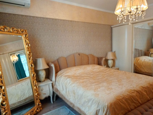 Продам трехкомнатную (3-комн.) квартиру, Трофимова ул, 35к20, Москва г