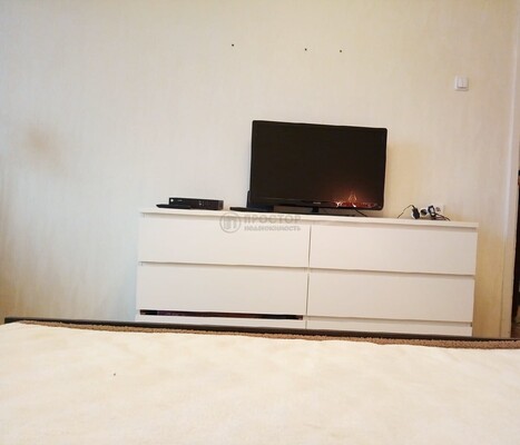 Продам однокомнатную (1-комн.) квартиру, Верхние Поля ул, 36к2, Москва г