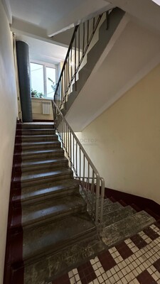 Продам двухкомнатную (2-комн.) квартиру, 2-й Верхний Михайловский проезд, 4, Москва г