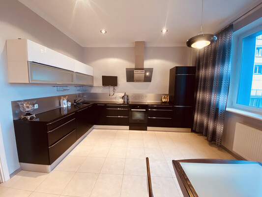 Продам однокомнатную (1-комн.) квартиру, Берёзовой Рощи проезд, 12, Москва г