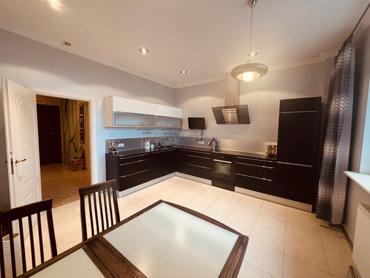 Продам однокомнатную (1-комн.) квартиру, Берёзовой Рощи проезд, 12, Москва г