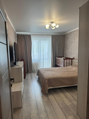 Продам двухкомнатную (2-комн.) квартиру, Балаклавская ул, 73Б, Пионерское с