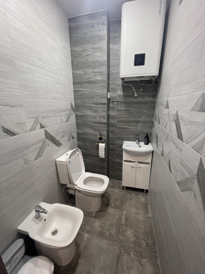 Продам двухкомнатную (2-комн.) квартиру, Балаклавская ул, 73Б, Пионерское с