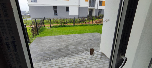 Продам двухкомнатную (2-комн.) квартиру, Васильковая ул, 11, Малое Васильково п