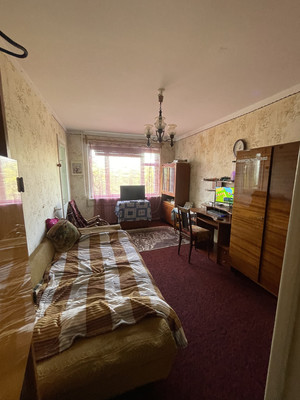 Продам трехкомнатную (3-комн.) квартиру, Бела Куна ул, 7, Симферополь г