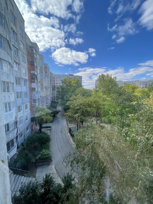 Продам трехкомнатную (3-комн.) квартиру, Бела Куна ул, 7, Симферополь г