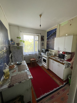 Продам трехкомнатную (3-комн.) квартиру, Бела Куна ул, 7, Симферополь г