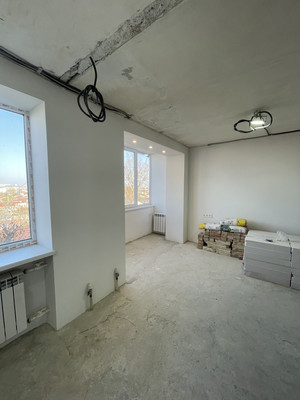 Продам однокомнатную (1-комн.) квартиру, 60 лет Октября ул, 7, Симферополь г