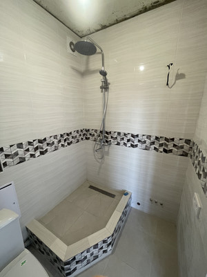 Продам однокомнатную (1-комн.) квартиру, 60 лет Октября ул, 7, Симферополь г