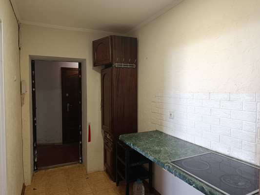 Продам двухкомнатную (2-комн.) квартиру, Парковая ул, 6, Аграрное пгт